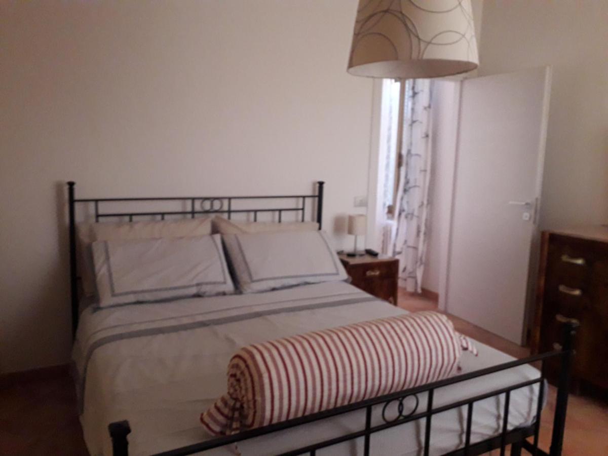 Bouganville A Apartament B&B Civitanova Marche Exteriör bild